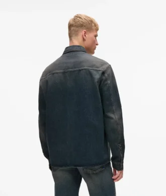 Afslappet denimskjorte