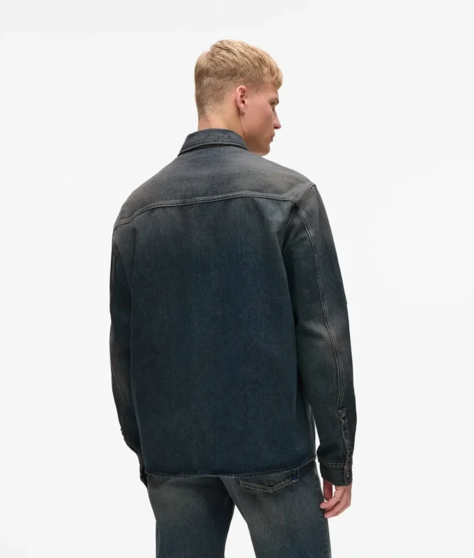 Afslappet denimskjorte