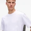 Afslappet T-shirt med Karl-print