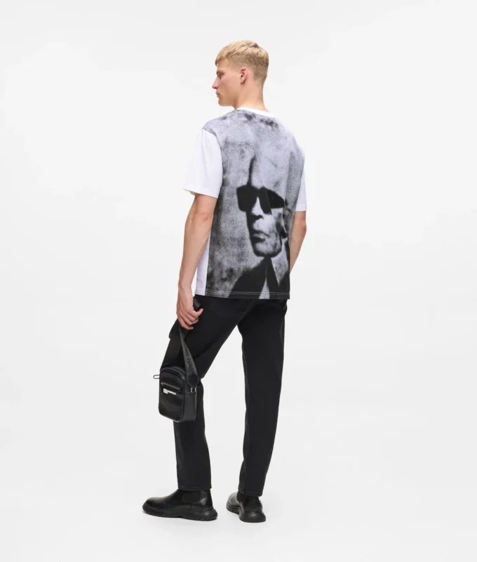 Afslappet T-shirt med Karl-print