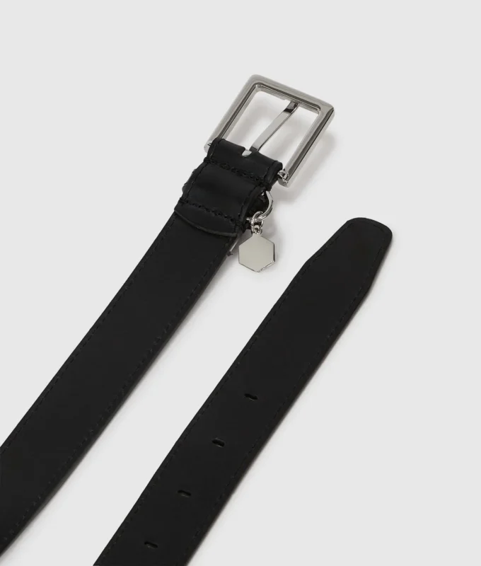 Bælte med logo-charm