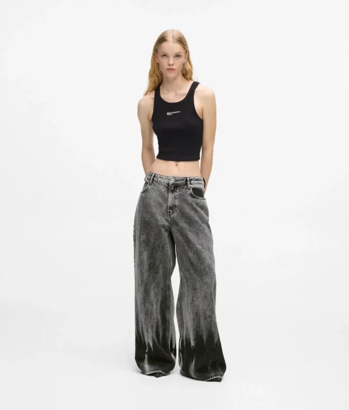 Blegede jeans med lav talje og brede ben