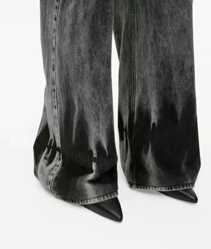 Blegede jeans med lav talje og brede ben