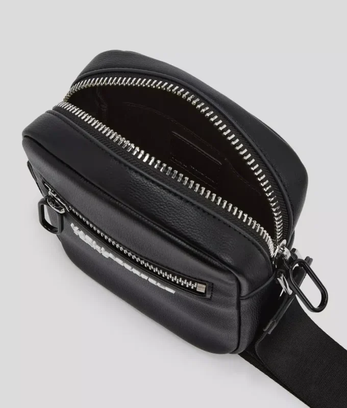 CROSSBODY-TASKE I IMITERET LÆDER