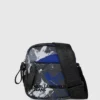 Crossbody-taske med graffititryk