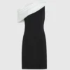 Drapéreret one-shoulder kjole