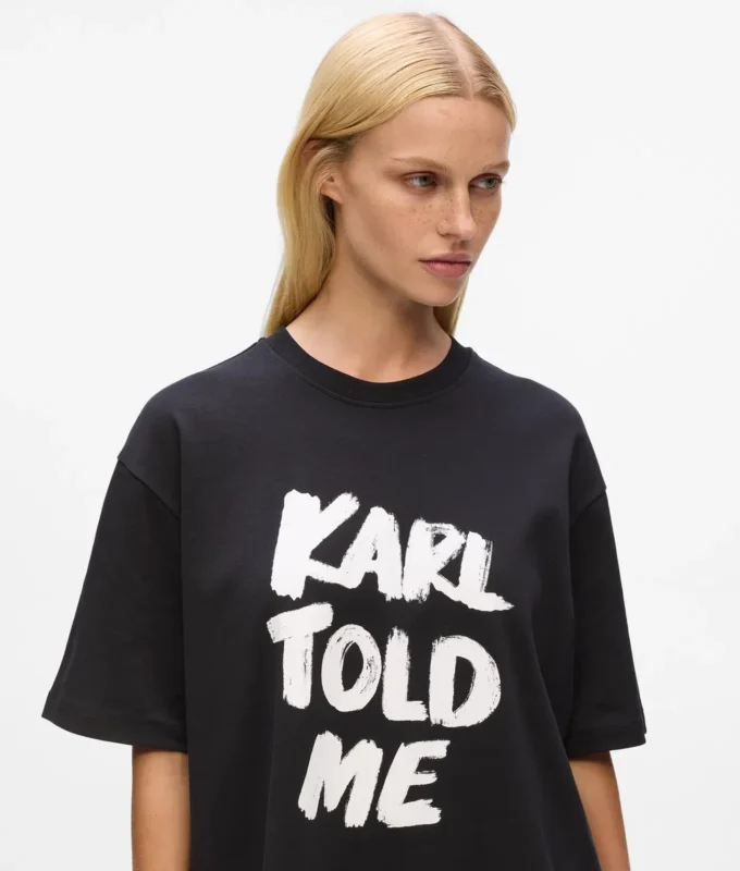 Eksklusiv “Karl told me” afslappet T-shirt