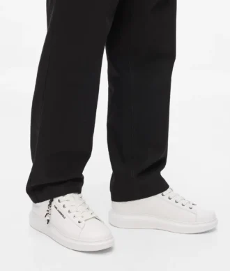 Eksklusive Kapri Ikon charm sneakers