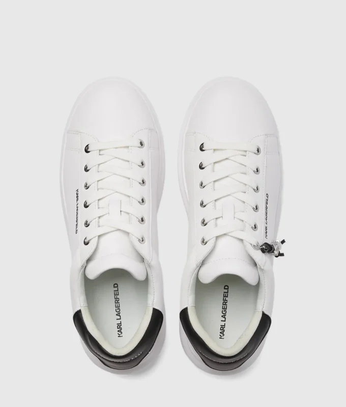 Eksklusive Kapri Ikon charm sneakers