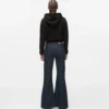 Flared jeans med split-hem