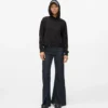 Flared jeans med split-hem