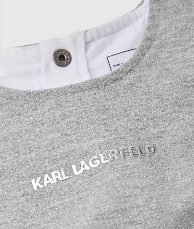 Gavesæt med baby-sweatshirt og nederdel