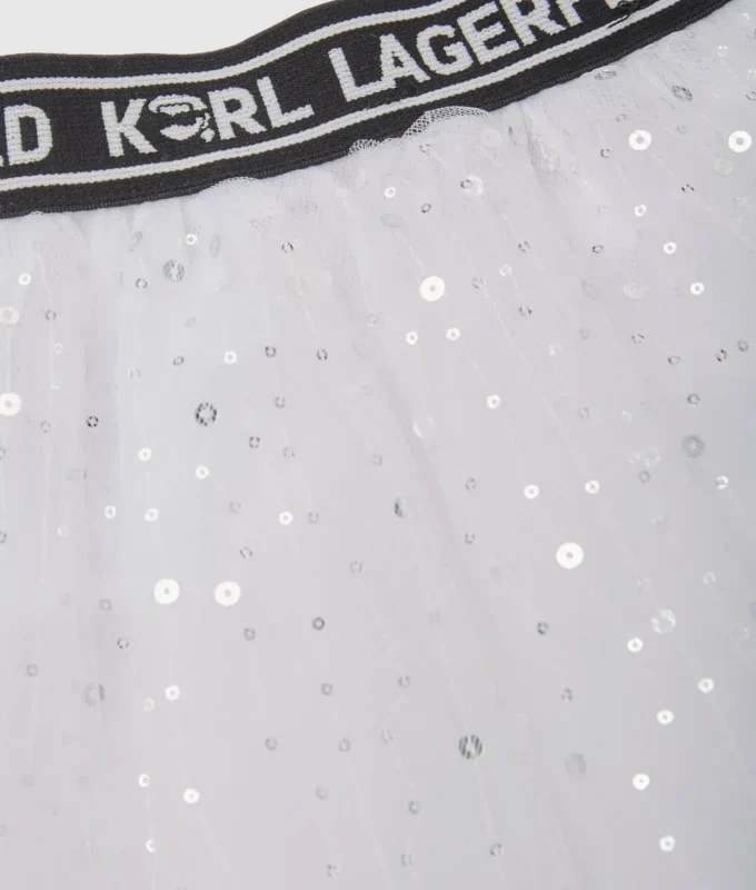 Gavesæt med baby-sweatshirt og nederdel