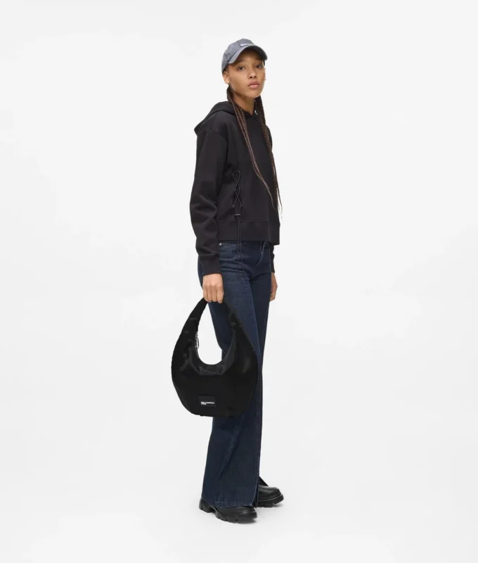 Glansfuld nylon hobo-taske