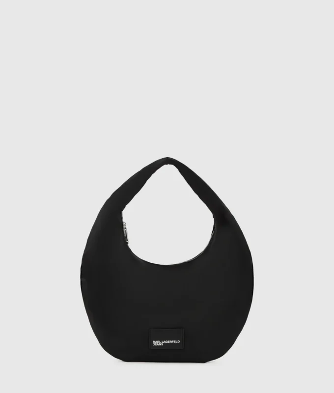 Glansfuld nylon skuldertaske