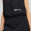 HÆTTET VEST