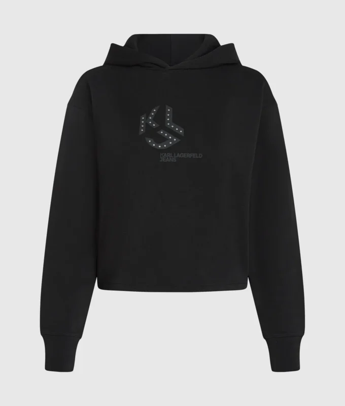 Hættetrøje med monogram og nitter