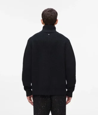 Halvzip-rullekravesweater