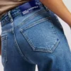 HØJT SITTERE STRAIGHT JEANS