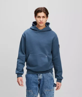 HOODIE MED PATCH-LOGO