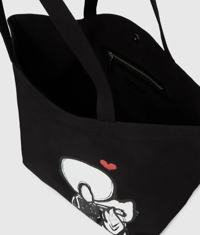 Ikon Hearts shopper