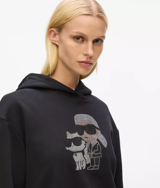 Ikon-hoodie med rhinestones