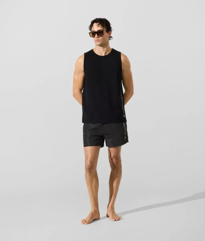 Ikon metalliske boardshorts