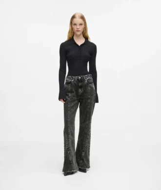 Jeans med høj talje og udvidede ben