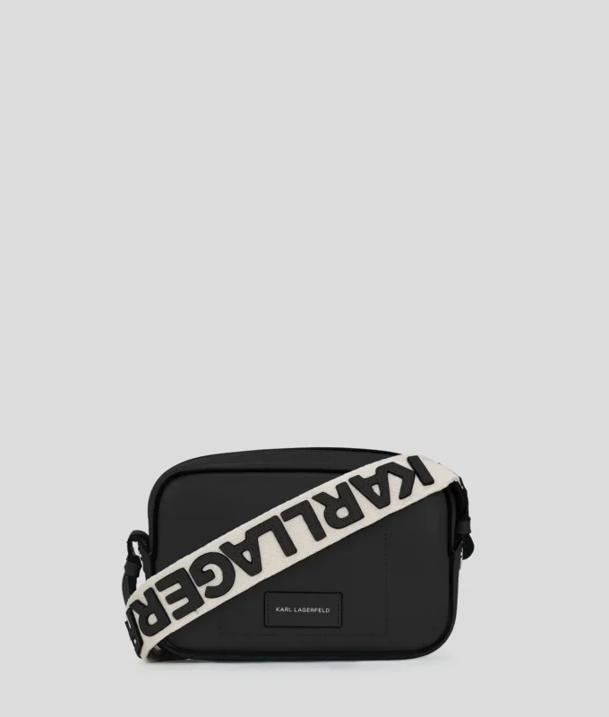 K/CIRCLE PERFORERET CROSSBODY-TASKE