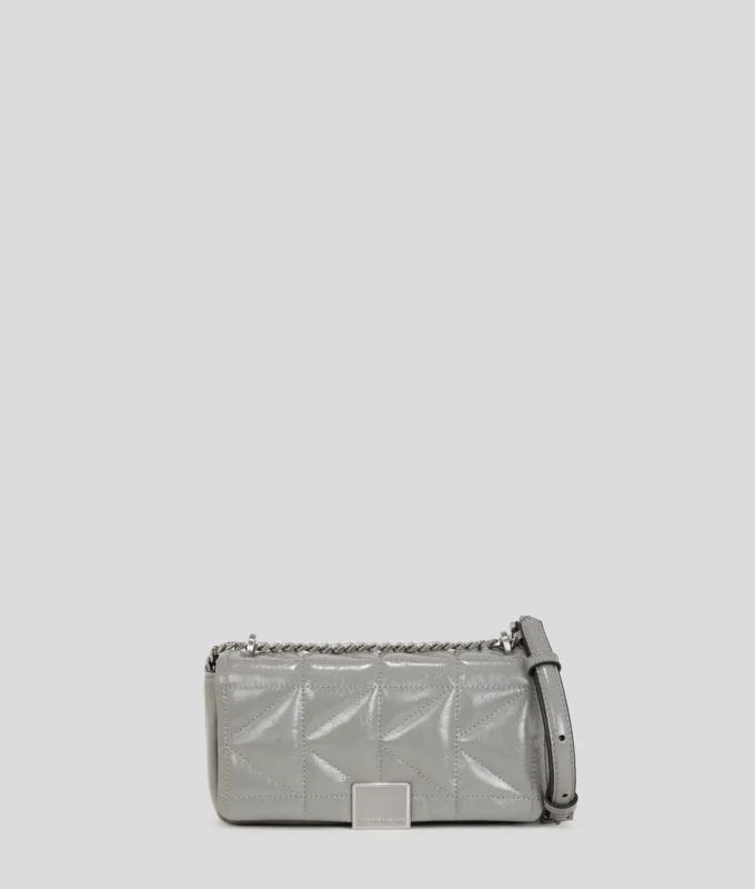 K/KUILT SKINNENDE LILLE CROSSBODY-TASKE