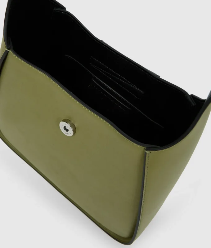 K/SIGNATURE HOBO TASKE