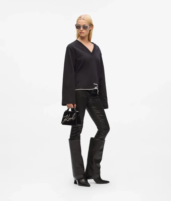 K/Signature lille crossbody-taske med nitter