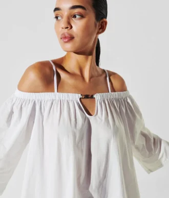 K/SIGNATURE OFF-SHOULDER STRANDKJOLE