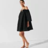 K/SIGNATURE OFF-SHOULDER STRANDKJOLE