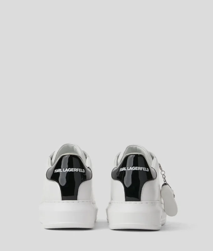 KAPRI NØGLEHALSKÆDE SNEAKERS