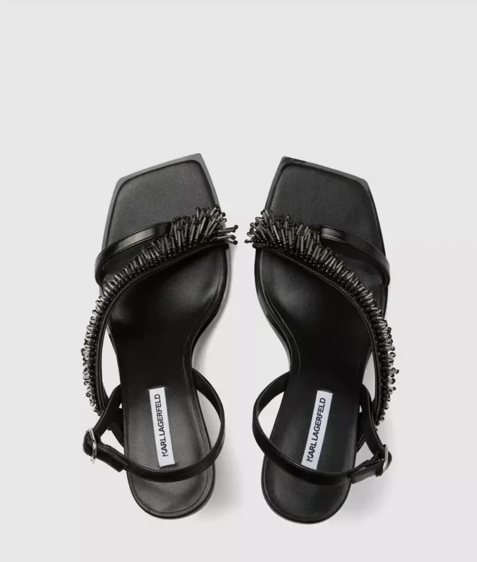 Karmel slingbacks med frynser og hæl