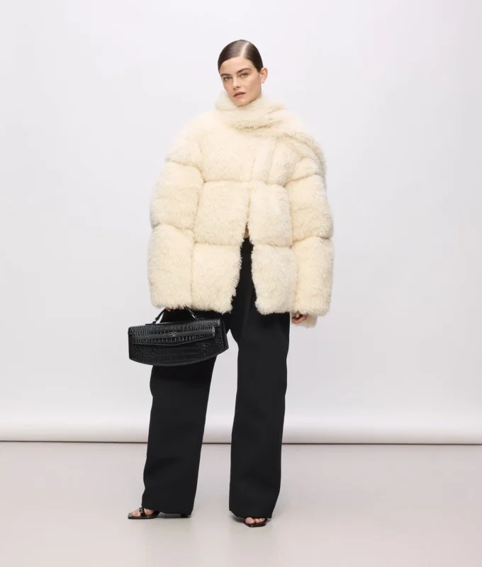 KL Studio faux-fur frakke