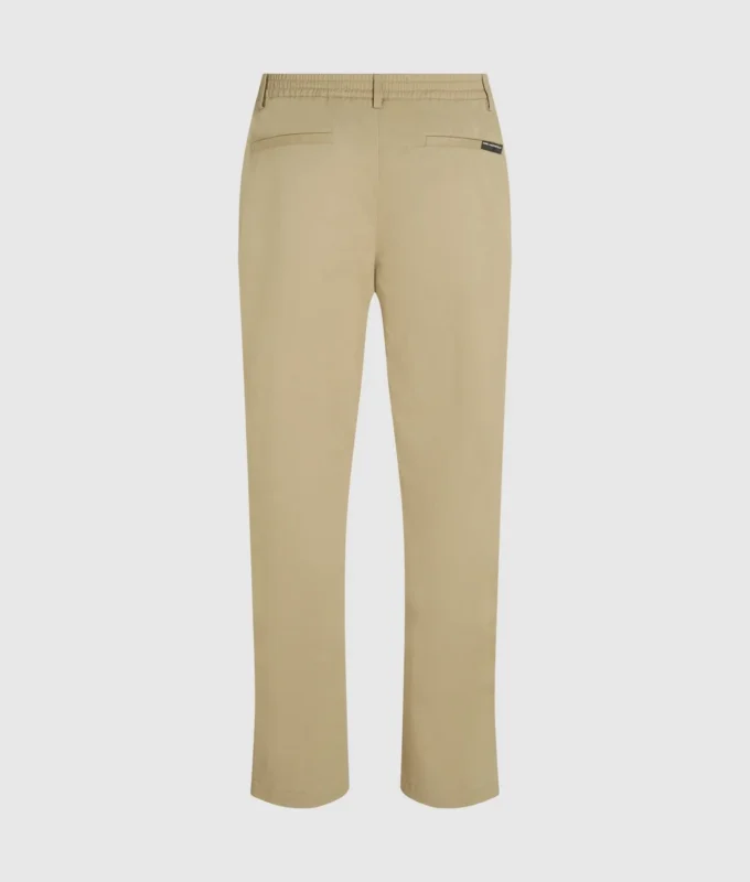 Klassiske chinos