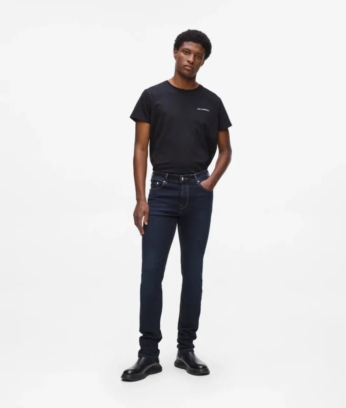 KLASSISKE JEANS