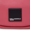 KLJ BOX LOGO SOFT HALF-MOON SKULDERTASKE
