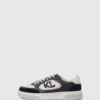 Kourtney sneakers med sidetrim