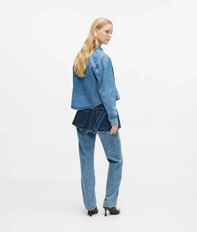 Lagdelte jeans med høj talje og lige ben