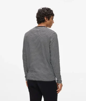 Langærmet T-shirt