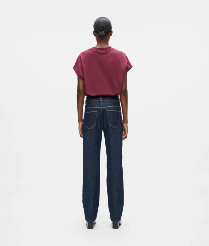 Lige jeans med knapdetaljer