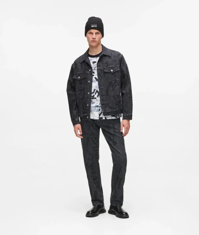 Lige jeans med monogram overalt