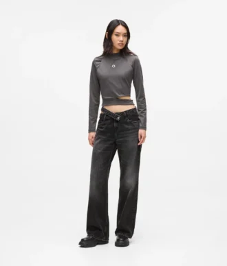 Løstsiddende jeans med udskæring i taljen
