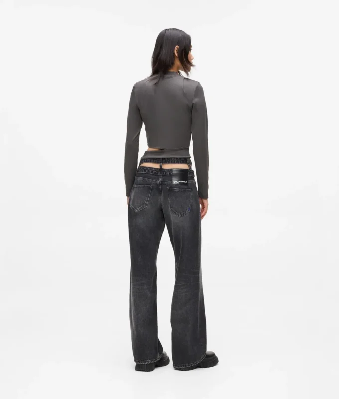 Løstsiddende jeans med udskæring i taljen