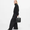Mini-tote bag med metal-logo
