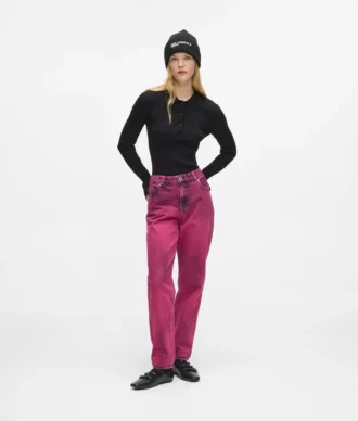 Mom jeans med spraymaling