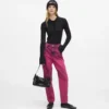 Mom jeans med spraymaling